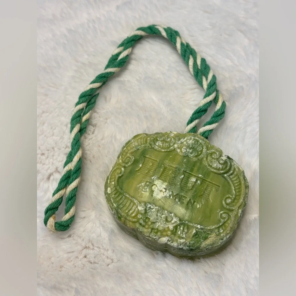 Faberge Brut Soap on a Rope 8 oz for Men Old Stock Vintage